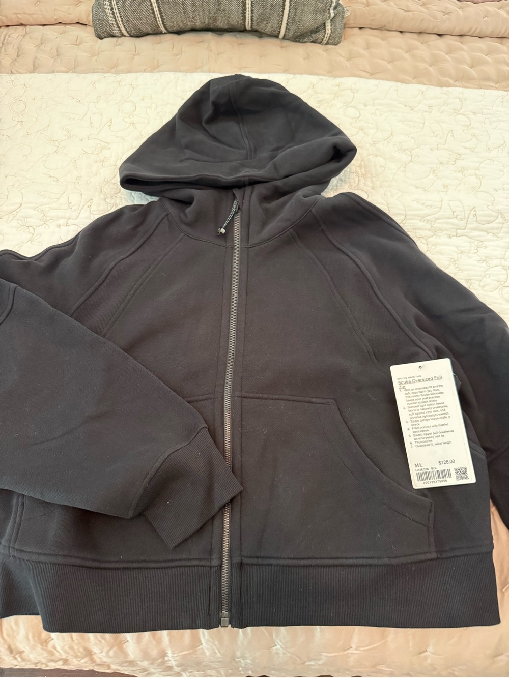 NWT Lululemon Scuba Full-Zip Hoodie M/L Black